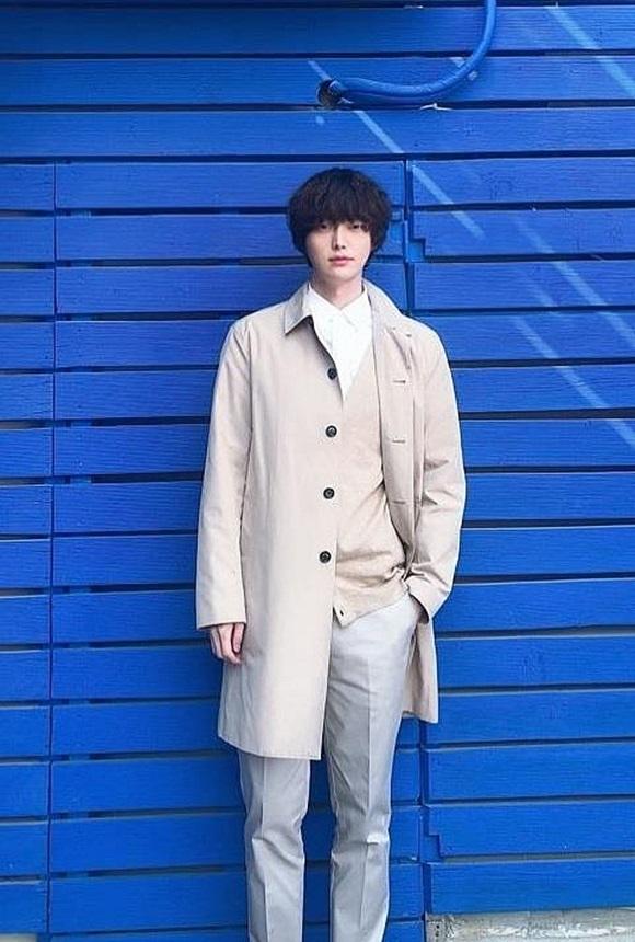 Chê vợ không quyến rũ nhưng Ahn Jae Hyun lại sở hữu gu thời trang nhạt nhòa khiến người hâm mộ ngán ngẩm-2