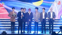 'Thảm họa âm nhạc' Zero 9 gây tranh cãi vì giành giải thưởng ở Hàn Quốc