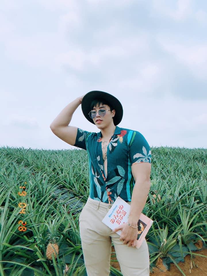 Chỉ với clip ngắn thả thính con gái trên mạng xã hội, chàng bác sĩ điển trai được chị em rần rần tìm đến-7