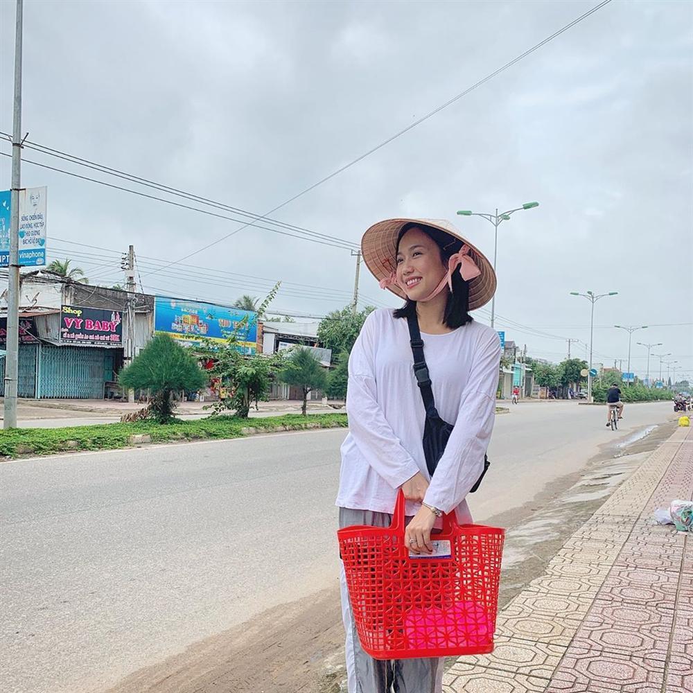 Tăng Thanh Hà cùng ông xã đại gia đi hẹn hò cùng bạn-8