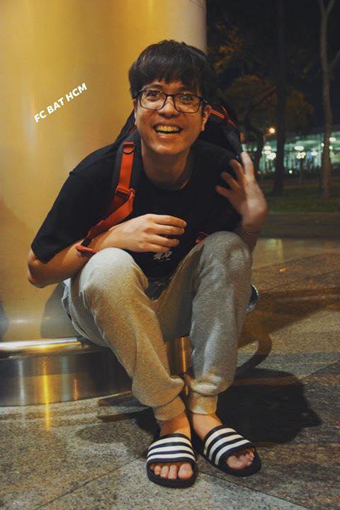 Giữa tin đồn hẹn hò Hiền Hồ, thánh tà lỏn Bùi Anh Tuấn vẫn giữ nguyên phong cách thời trang đi chợ buổi sớm-5