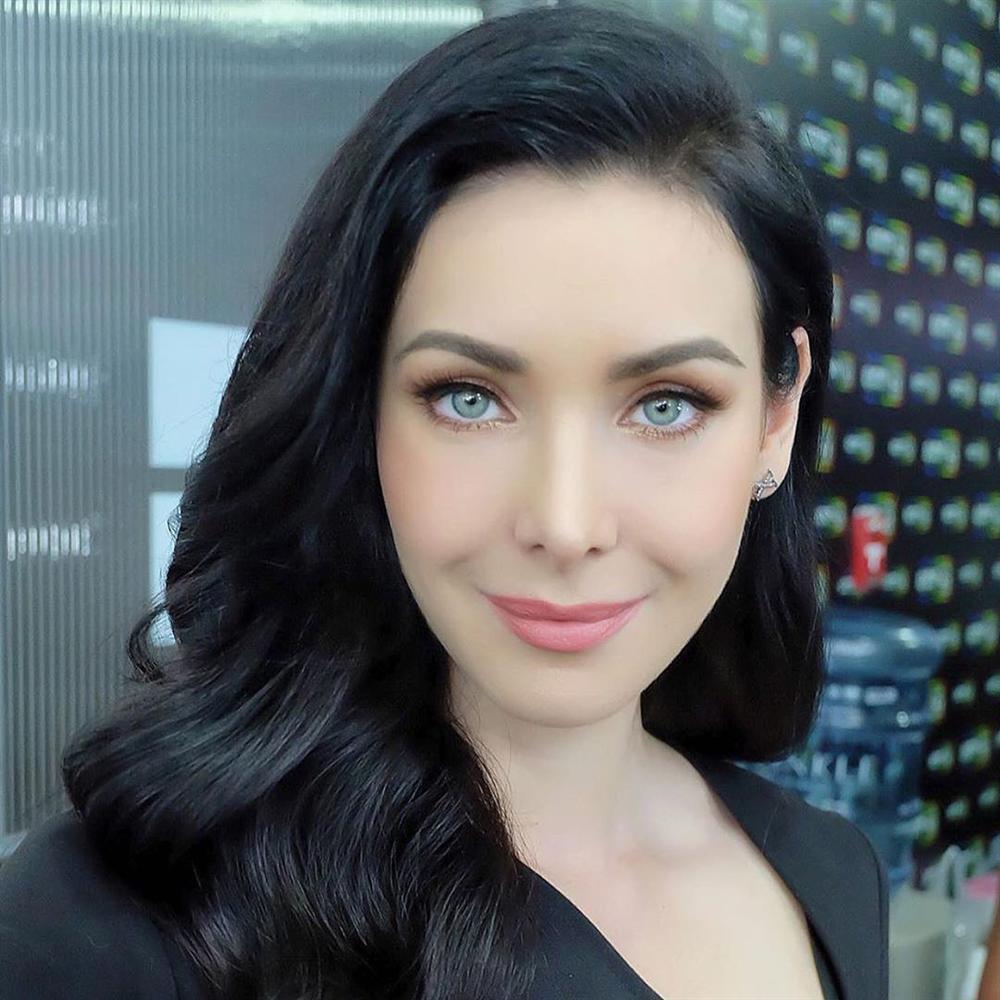 Bản tin Hoa hậu Hoàn vũ 23/8: HHen Niê đẹp hoàn hảo, lấn lướt luôn cả em trai của cô ấy-4