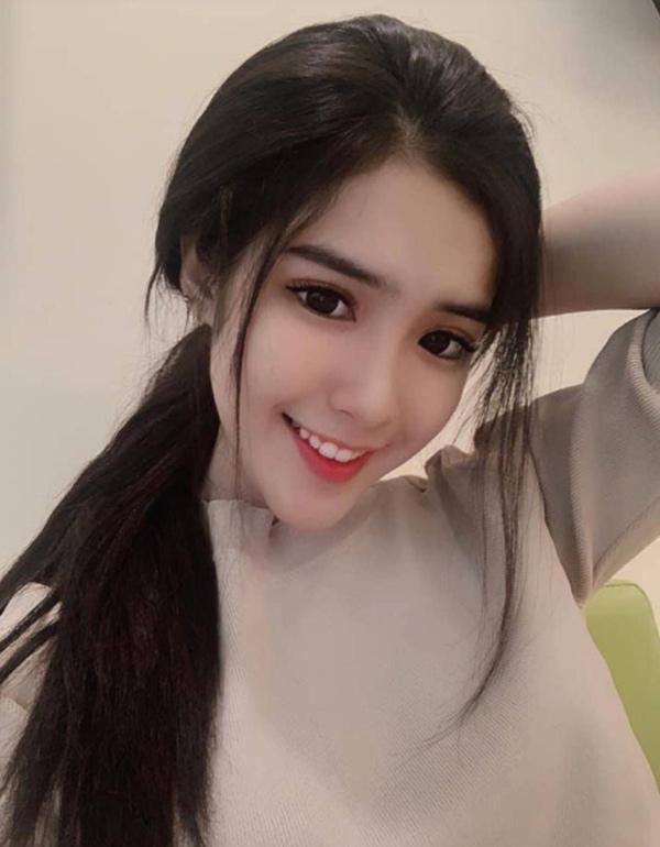 Danh tính nữ sinh Đồng Tháp nổi đình đám trên MXH trong, ngoài nước với loạt ảnh cực gợi cảm khi diện áo dài-4