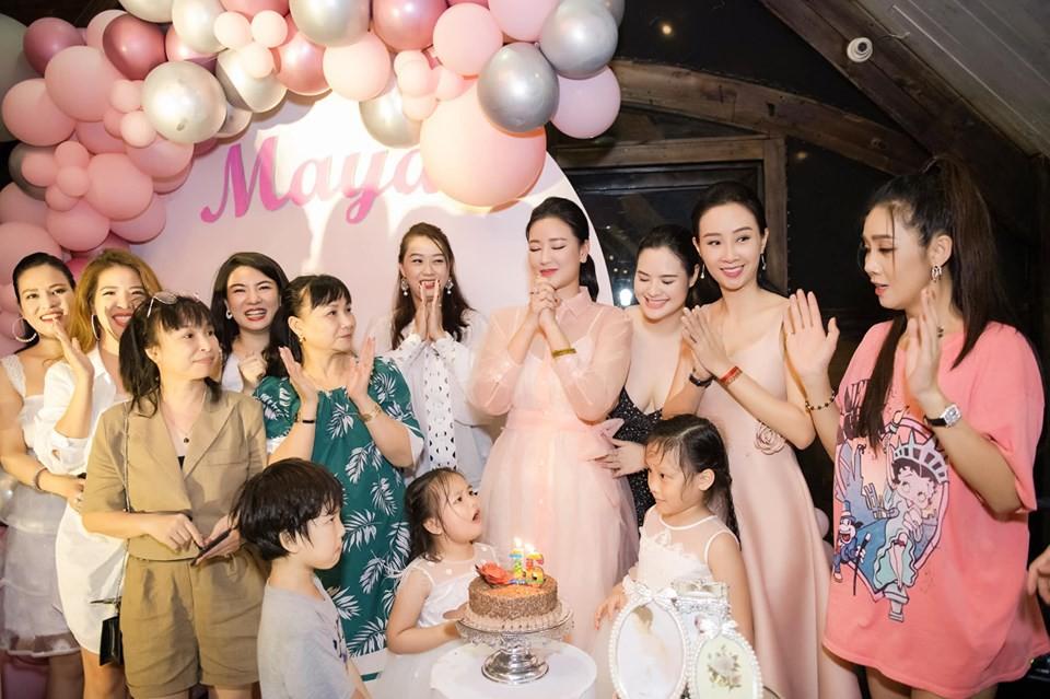 Mẹ ruột Bảo trong Về nhà đi con - Maya từng là nhân vật chính của cuộc đấu đá người thứ 3 kịch tính nhất showbiz Việt giờ lại có cuộc sống không ai ngờ tới-10