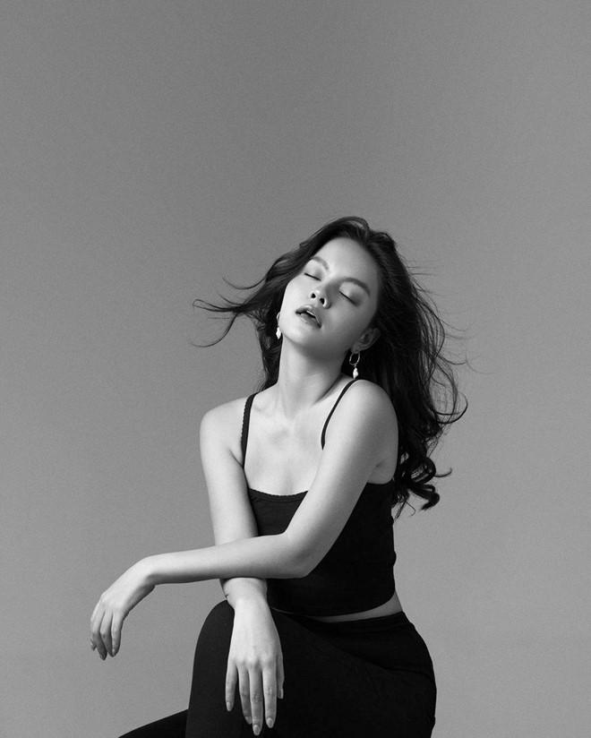 Phạm Quỳnh Anh tuổi 35 - cú sốc ly hôn và lột xác ngày càng gợi cảm-2