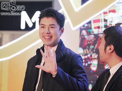 Mỹ nhân Chiếc Lá Cuốn Bay độc chiếm 3 nam thần Thái Lan trong năm 2020-10