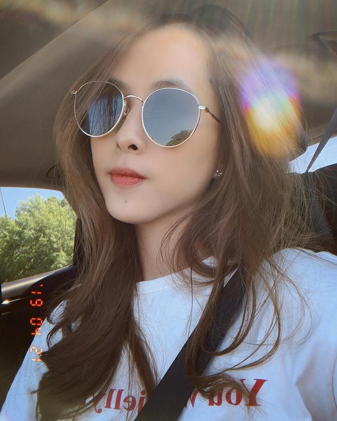 3 cặp chị em trong hội WAGs giống nhau từ ngoại hình đến phong cách-15