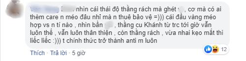 Jack lại bị soi thái độ lấc cấc, làm màu khi mang nguyên dàn vệ sĩ hộ tống đi diễn quán bar-9
