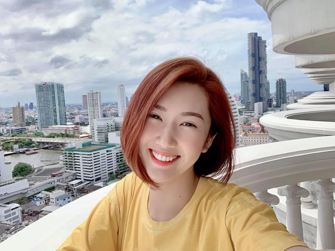 Loạt ảnh thời thi hoa hậu của Thúy Ngân Gạo nếp gạo tẻ-8