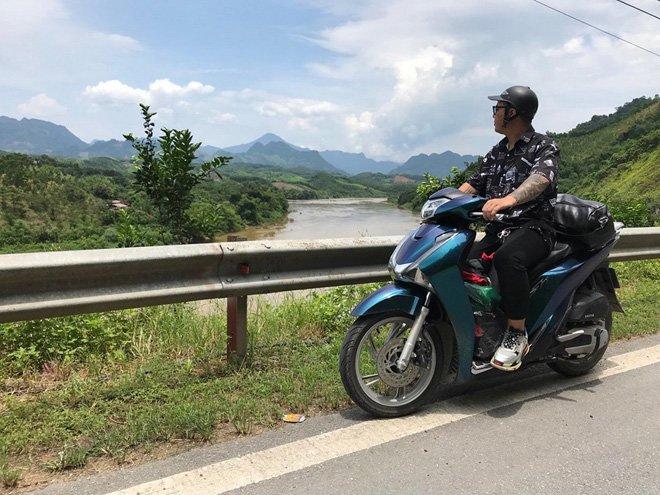 Chàng trai đi phượt cùng… gấu bông gây sốt MXH cách đây 3 năm giờ ra sao?-4