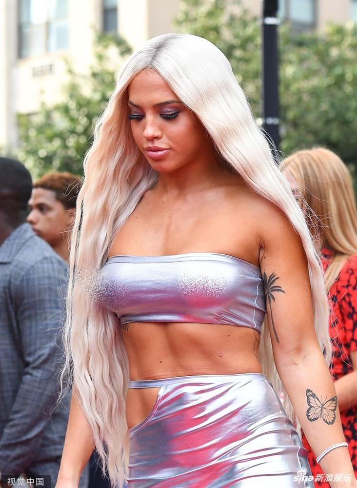 MTV VMAs 2019: Rắn chúa Taylor Swift cùng loạt sao nữ đua nhau khoe thân như đang ở bãi biển-15