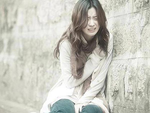 Phát hiện ảnh nóng của người cũ trong điện thoại của bạn trai và tra hỏi, anh nói một câu làm tôi tím mặt mày-2