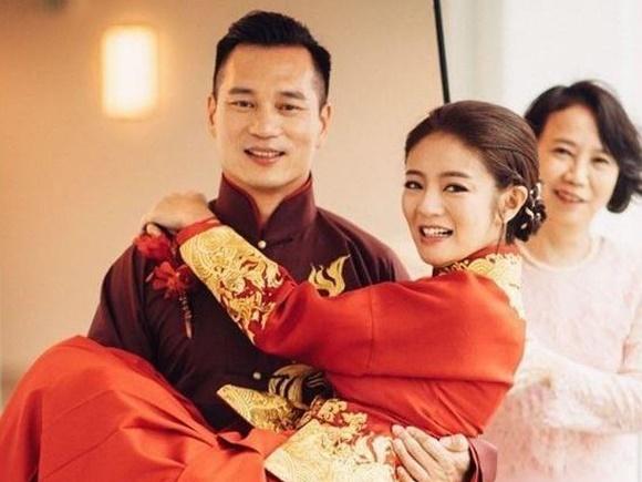 An Dĩ Hiên mang thai con thứ 2 ở tuổi 40-3