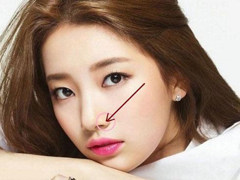 Sở hữu 1 trong những nét tướng miệng ngày, người phụ nữ có mệnh Thiên Hoàng cả đời sung sướng-3