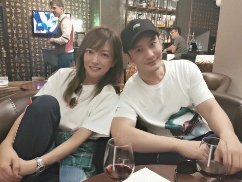 Angelababy và Huỳnh Hiểu Minh ngủ riêng dù chung khách sạn-3