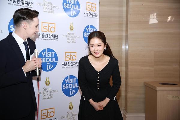Trương Ngọc Ánh được vinh danh là Ngôi Sao Châu Á tại Seoul International Drama Awards 2019-3