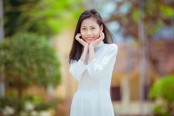 Cô gái từng dùng vải che nội tạng sống sót diệu kỳ, nay đã đỗ Đại học Y Hà Nội-2