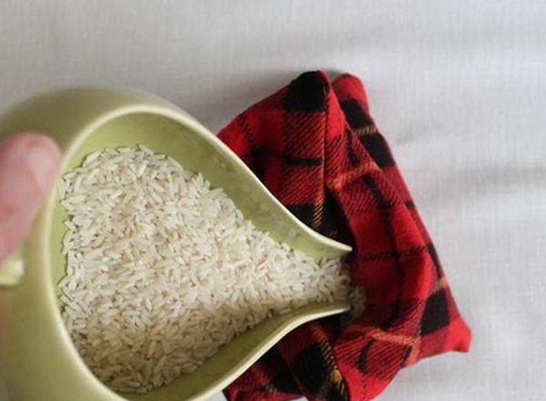 Âm thầm lấy bao lì xì vùi dưới hũ gạo, vợ hốt hoảng gọi chồng ra xem điều đặc biệt-3