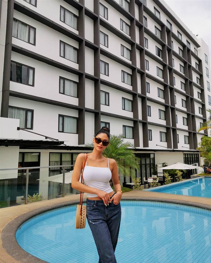 Bản tin Hoa hậu Hoàn vũ 29/8: Hoàng Thùy - Phạm Hương lên đồ xuất sắc, hợp tác chặt đẹp rừng mỹ nhân-7