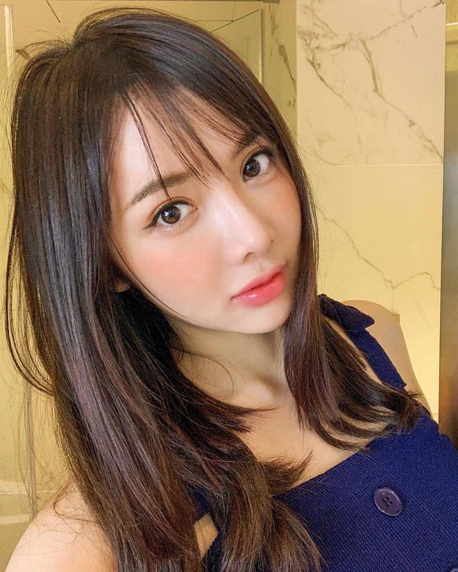 Nổi như cồn vì bức ảnh chụp lén, đến khi thả nhẹ vài tấm ảnh đời thường nữ y tá trẻ làm nhiều người ngất lịm-8