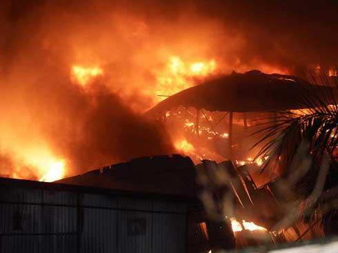 Hà Nội trong báo động đỏ về ô nhiễm không khí-17