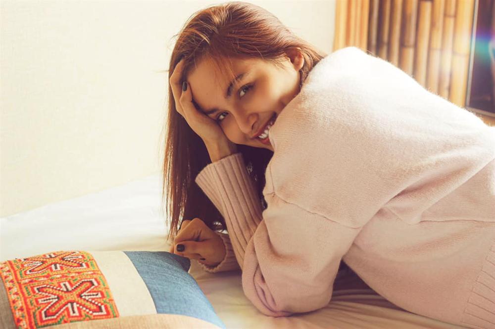 Hoa hậu Diễm Hương: Tôi vấp ngã mà vẫn chưa gục suốt chặng đường tuổi trẻ-2