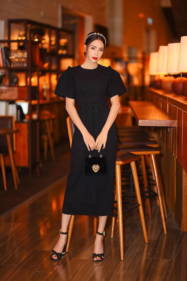 Trương Hồ Phương Nga tái xuất khoe đường cong hút mắt - Tường San nhanh chóng chiếm spotlight thảm đỏ-3