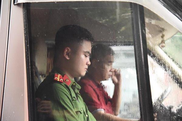 Vụ bé 6 tuổi trường Gateway tử vong: Tài xế Doãn Quý Phiến và moniter Quy thực nghiệm hiện trường-1