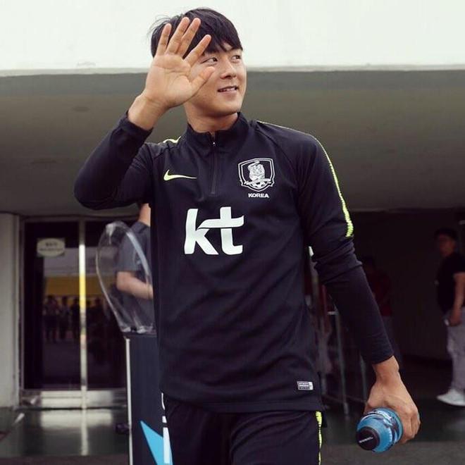 Công Phượng thân thiết với Messi Hàn vừa gia nhập đội bóng Bỉ-3