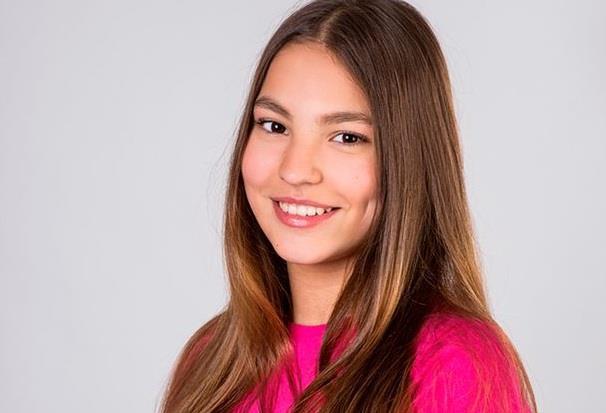 Bố người mẫu Nga 16 tuổi nghi con bị giết hại để lấy nội tạng-1