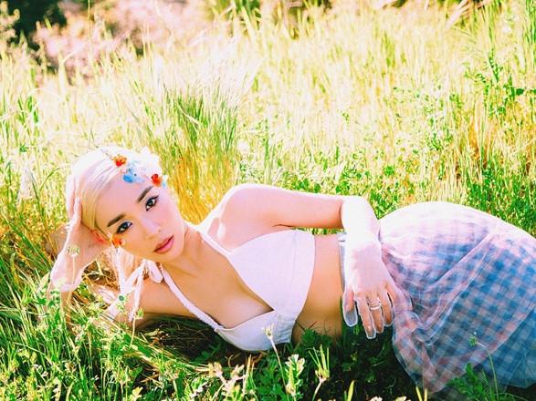 Cựu thành viên SNSD: Tiffany và Soo Young style đối lập 180 độ tại sân bay-8