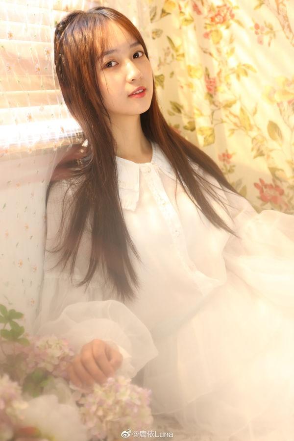 Nối gót Dương Dương, Ngô Diệc Phàm bị bạn gái tin đồn lợi dụng chỉ vì muốn nổi tiếng?-8