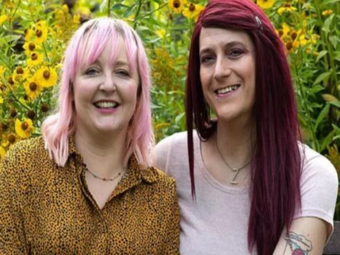 Sau 10 năm kết hôn, chồng thú nhận muốn trở thành phụ nữ