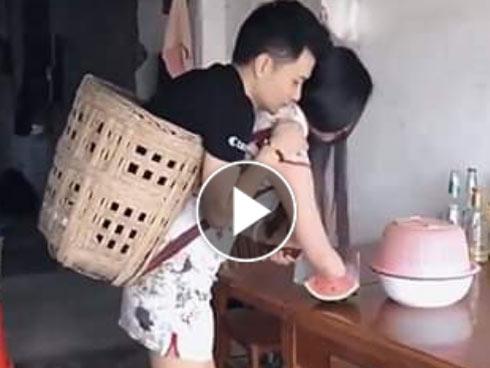 Yêu 6 năm, phi công trẻ chỉ cầu hôn khi chuẩn bị làm chuyện ấy-4