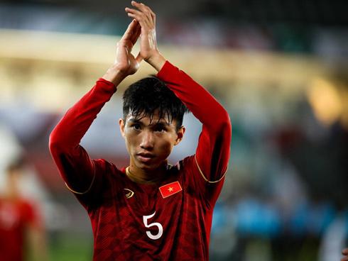 Văn Hậu chưa sang Hà Lan, dân mạng đã vào fanpage Heerenveen chúc mừng