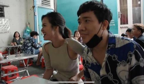 Khoe vẻ đẹp mong manh tựa sương khói nhưng Đàm Thu Trang lại bị lầm tưởng lộ phần nhạy cảm y hệt Đông Nhi-3