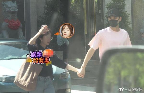 Vừa đóng phim chung đã lộ ảnh hẹn hò, Trần Tinh Húc Đông Cung và đàn chị yêu thật hay chiêu trò PR?-1