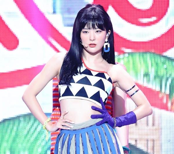 Không còn mê trang điểm sương sương, loạt nữ Idol Kpop nổi loạn với phong cách eye makeup chói lóa-21