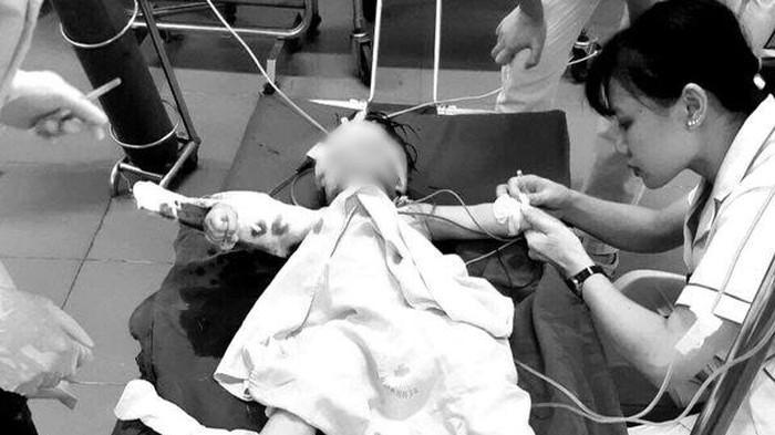 Vụ anh vác dao truy sát gia đình em trai: Hung thủ run sợ khi biết 4/5 người đã tử vong, người còn lại tiên lượng xấu-2