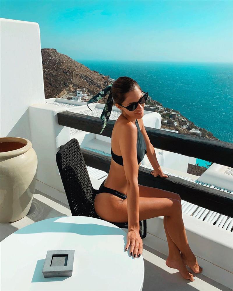 Bản tin Hoa hậu Hoàn vũ 1/9: HHen Niê lên đồ neon quá xuất sắc, không ai đọ được phong cách thời trang-7