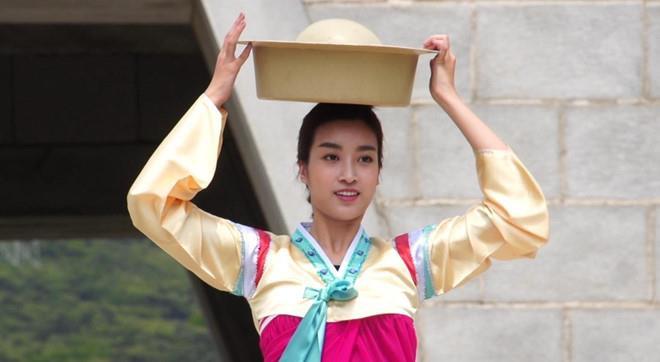 Đỗ Mỹ Linh và Bình An bị nghi ở chung phòng trong Cuộc đua kỳ thú-2