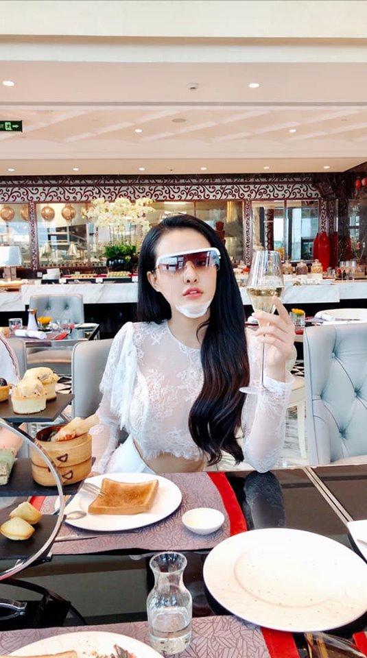 Ngân 98 khoe ảnh băng bó chi chít, nguyên nhân tiết lộ làm nhiều người ngã ngửa-2