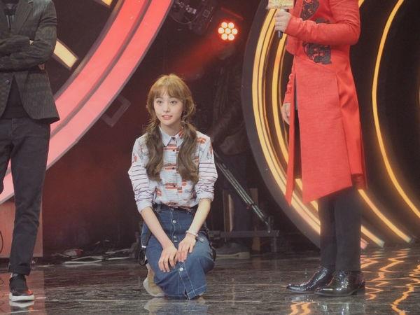 Sao Hoa ngữ giàu nứt đố đổ vách vẫn chịu thua bệnh tật, thương tích-2