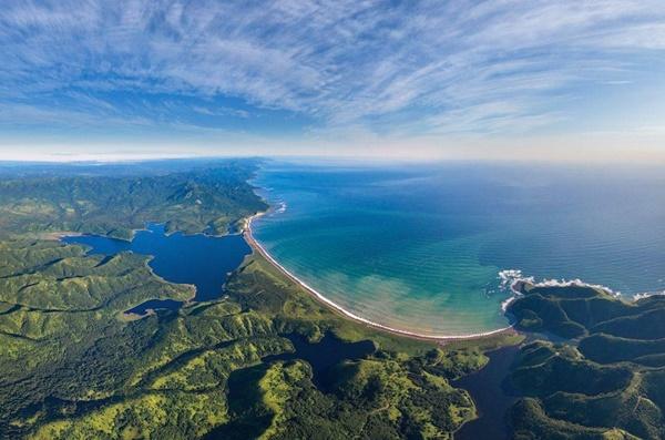 Kỳ lạ ngọn núi lửa hình mắt người ở Nga-2