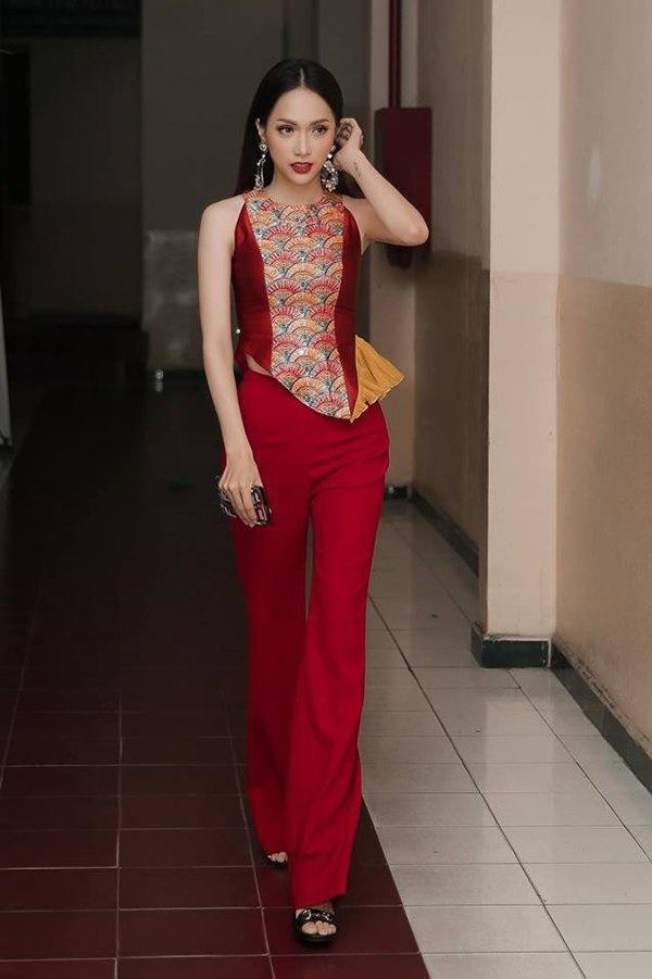 Để ý mới thấy, đến Hương Giang và Đặng Thu Thảo cũng chọn cách này để giấu dáng gầy guộc-10