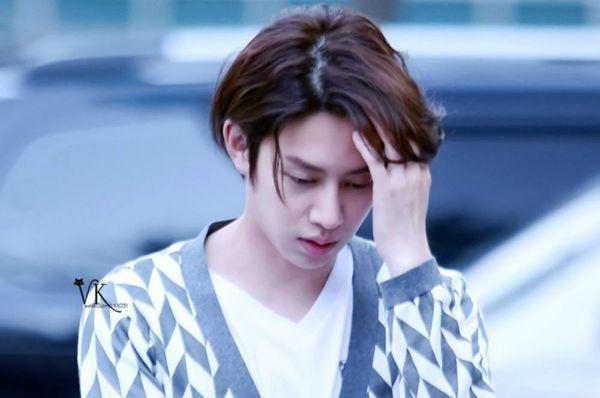 Hậu chấn thương kéo dài, Heechul buộc lòng đóng băng các hoạt động sắp tới cùng Super Junior-1