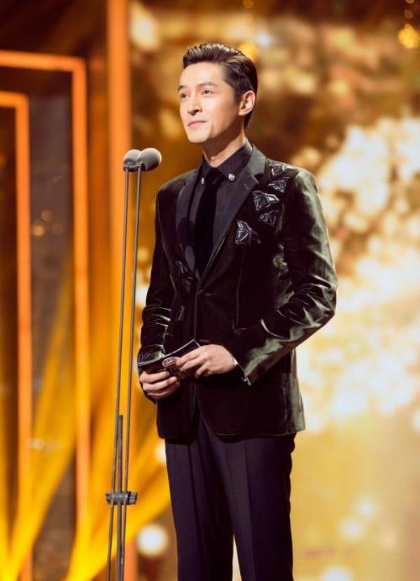 Không những biết phim đam mỹ, Hồ Ca còn khiến dân tình xôn xao với phát ngôn: Đóng thụ dễ hơn-3