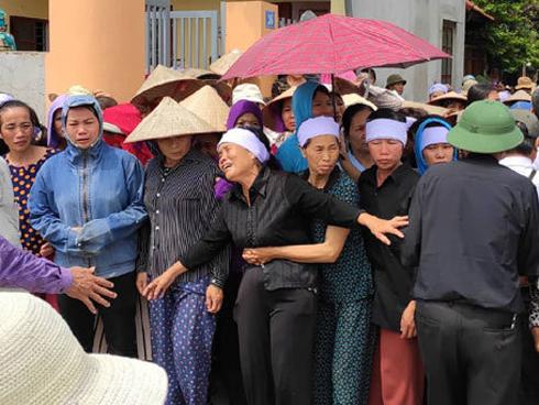 Vụ chém người ở Đan Phượng: Còn một người nữa may mắn sống sót-6