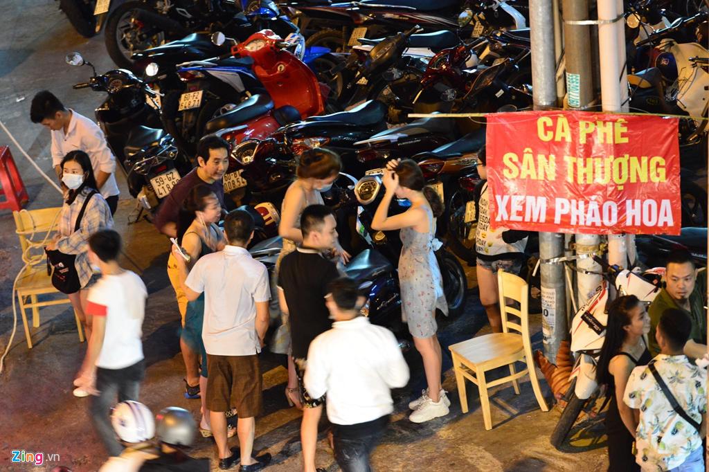 Pháo hoa mừng Quốc khánh thắp sáng bầu trời TP. HCM-8