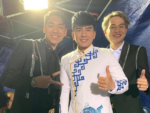 Đan Trường đăng ảnh cùng Jack và K-ICM, fan bình luận chuyện tuổi tác